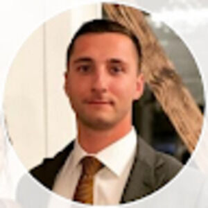 Meet your Posher, Adrian